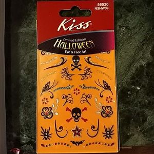 💙2 sheets of Kiss Halloween eye and face art